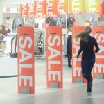 Магазины зафиксировали резкое падение продаж