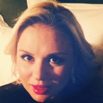 Анне Семенович досталось от поклонников