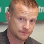 Вячеслав Малафеев раздарил тысячу долларов