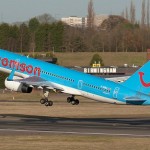 Авиакомпания Thomson Airways не пропустила беременную женщину на борт