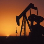 Мировые цены на нефть продолжают снижаться
