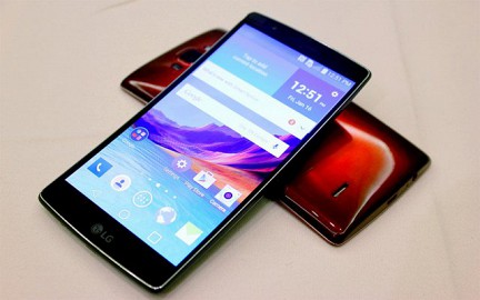 LG начала борьбу с производителями «клонов»