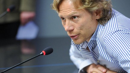 Карпин призвал дать Якину спокойно поработать
